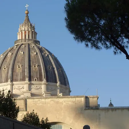 Meraviglia A San Pietro Cupolhome Da Flavio * Roma